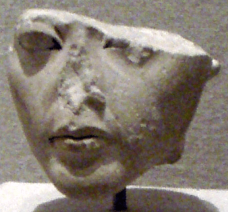 Sculpture fragment of Ankhesenamun